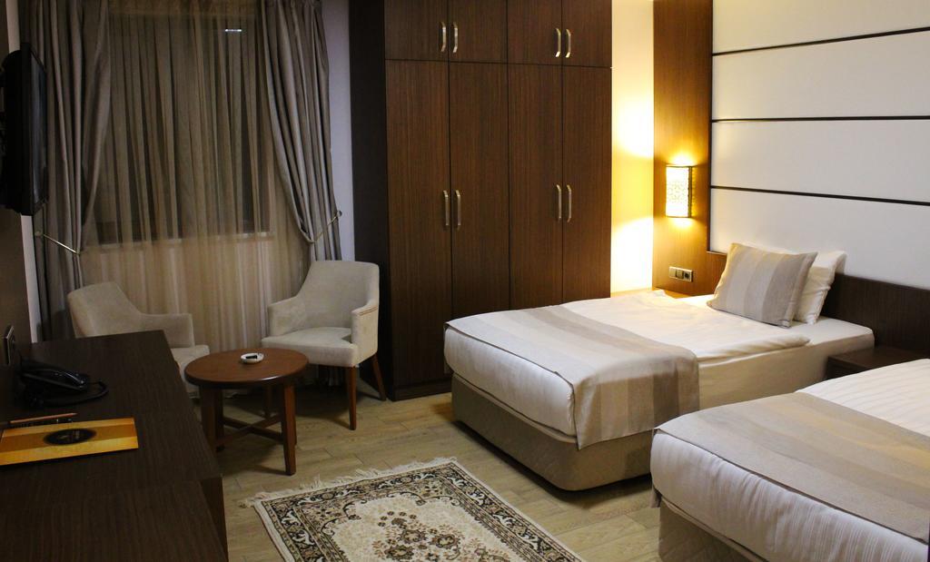 ซาฟา รอยัล มิวเซียม โฮเต็ล Hotel คอนยา ภายนอก รูปภาพ