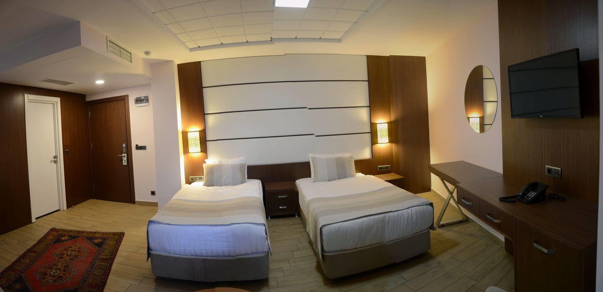 ซาฟา รอยัล มิวเซียม โฮเต็ล Hotel คอนยา ภายนอก รูปภาพ